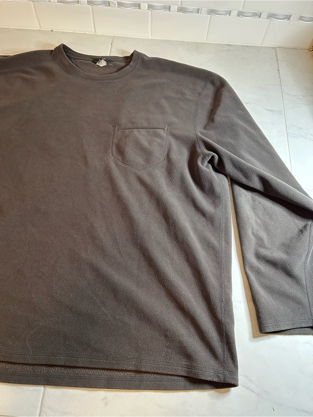 MEC Men's Long-Sleeve Crewneck Pocket fleece Shirt - Brown / grey